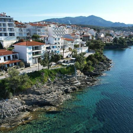 Anemos Seaside Apartment Neos Marmaras Exteriör bild
